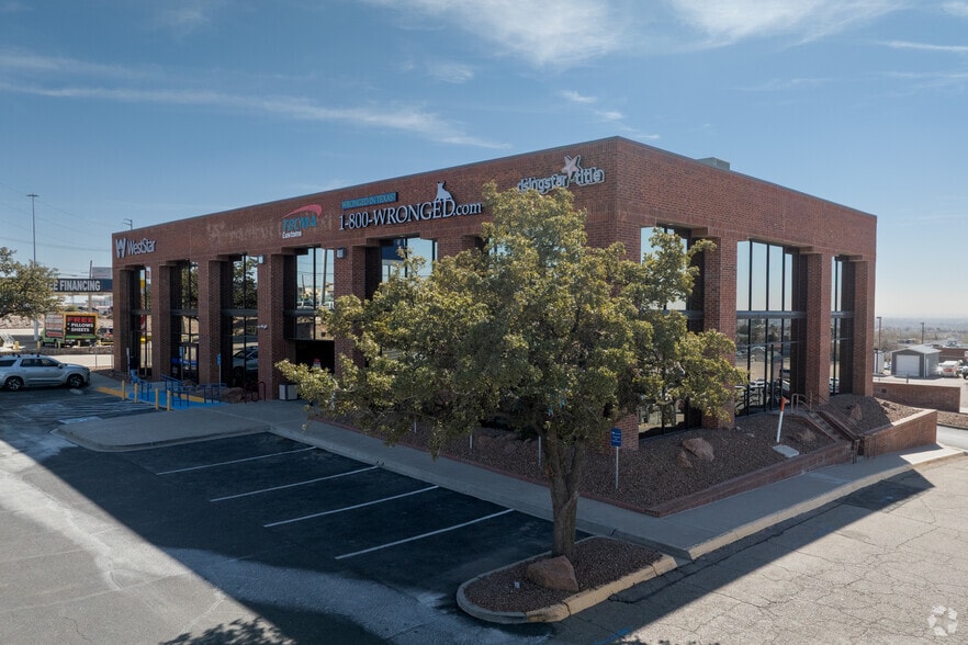Primary Photo Of 8340 Gateway Blvd E, El Paso Office For Lease