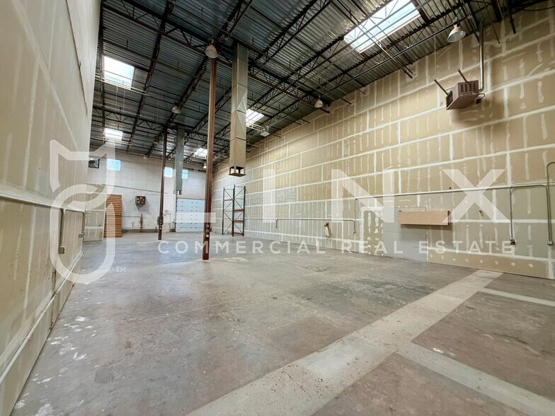 More Photos Of 1425 W Red Ledge Rd, Washington Warehouse For Lease