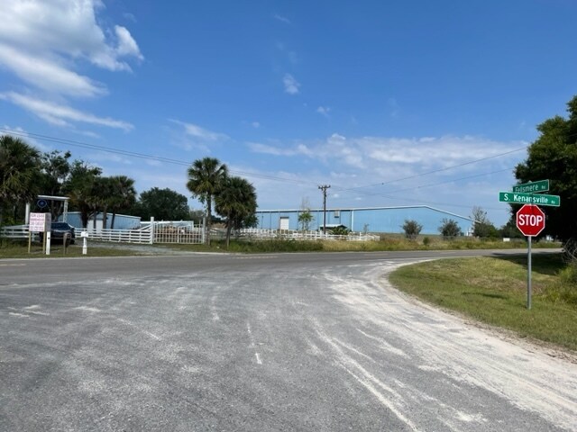 More Photos Of 952 Kenansville, Kenansville Warehouse For Lease