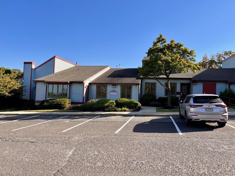 More Photos Of 100 Heritage Valley Dr, Sewell Medical For Sale