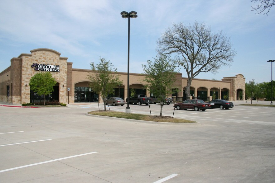 More Photos Of 2380 Firewheel Pky, Garland Freestanding For Sale