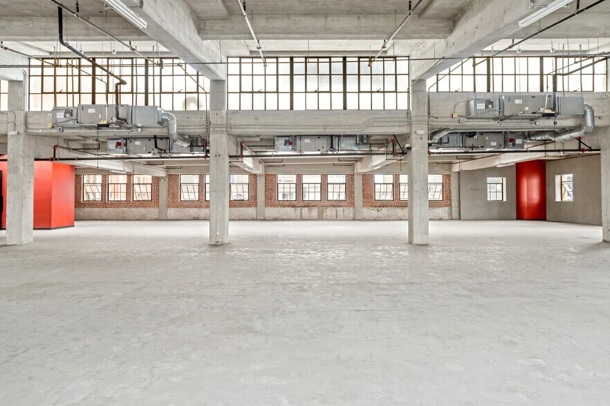 More Photos Of 110 W 11th St, Los Angeles Loft Creative Space For Sale