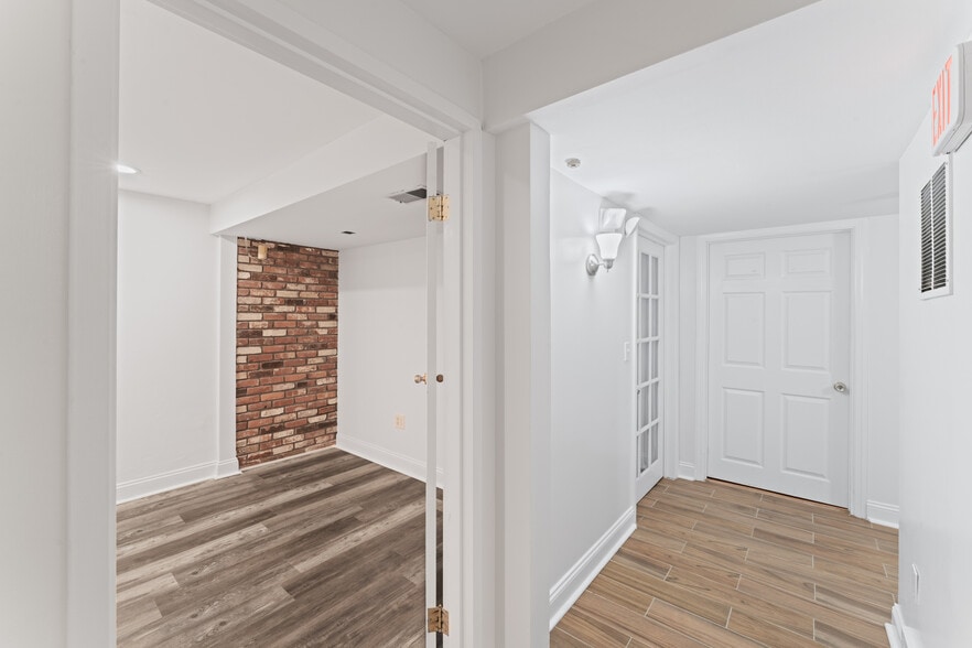 More Photos Of 1238 Post Rd, Fairfield Loft Creative Space For Lease