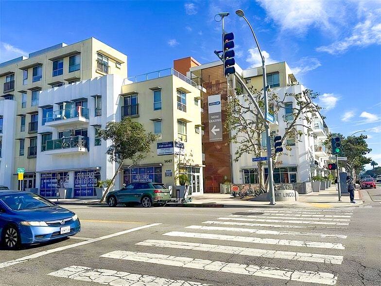 Primary Photo Of 1447 Lincoln Blvd, Santa Monica Apartments For Lease