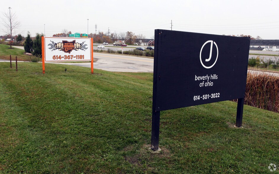 More Photos Of 384-398 Morrison Rd, Columbus Light Manufacturing For Lease