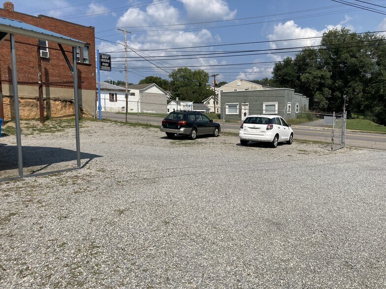 More Photos Of 1619 9th St Se, Roanoke Auto Repair For Lease