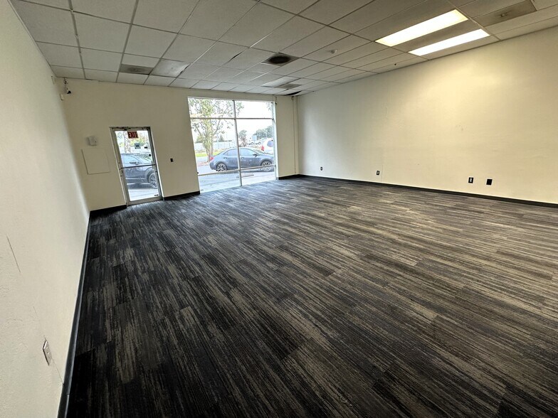 More Photos Of 5700-5708 Commerce Blvd, Rohnert Park Storefront Retail Office For Lease