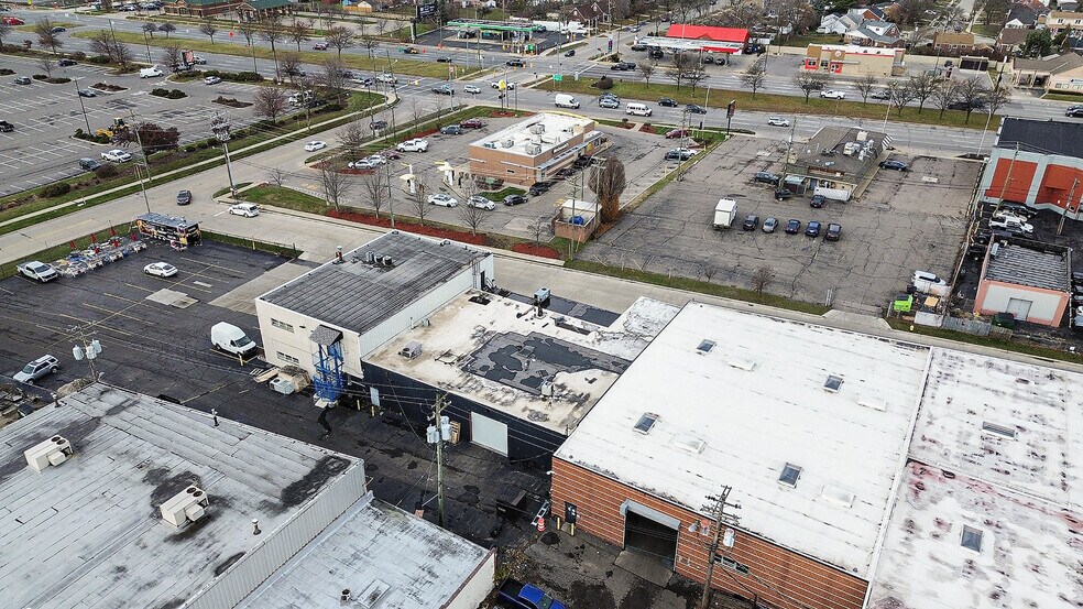 More Photos Of 25315 Kean St, Dearborn Industrial For Lease