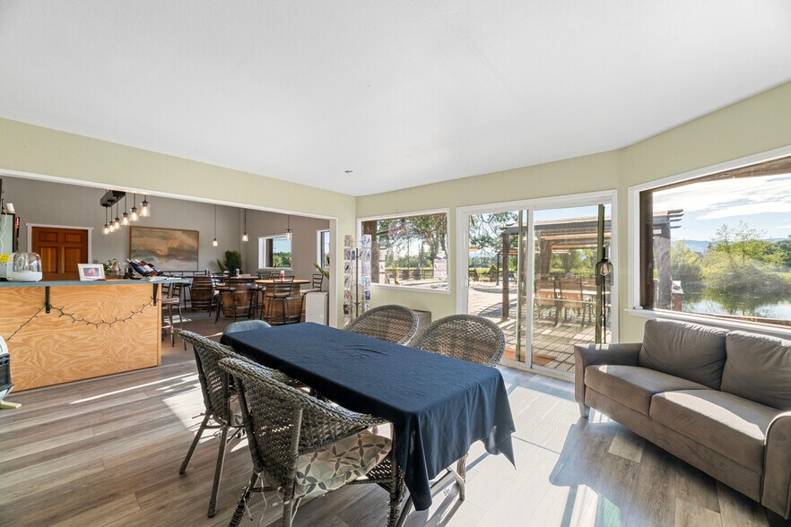 More Photos Of 3900 Holland Rd loop, Cave Junction Winery Vineyard For Sale