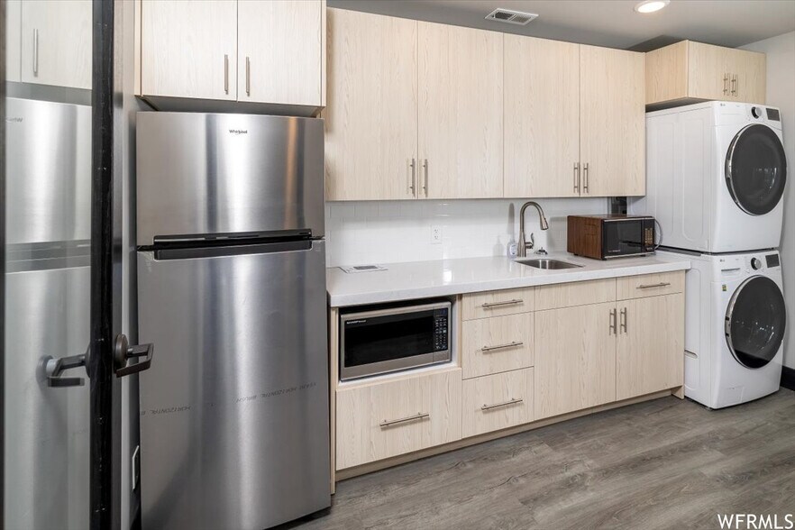 More Photos Of 2650 Washington Blvd, Ogden Office For Lease