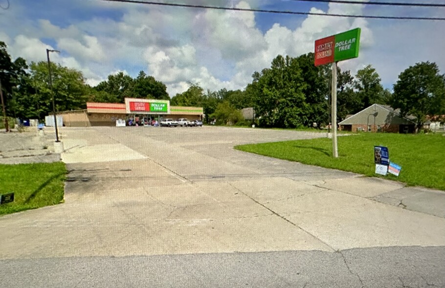 Primary Photo Of 745 S Main St, Brodhead Supermarket For Sale