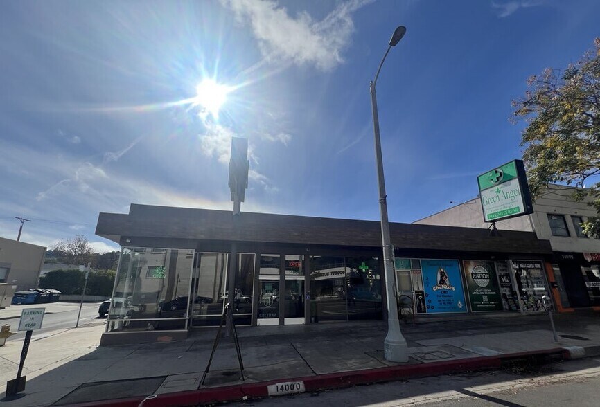 Primary Photo Of 14000 Ventura Blvd, Sherman Oaks Freestanding For Sale