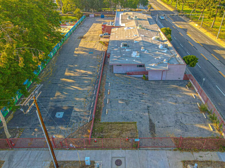 More Photos Of , Inglewood Office For Sale