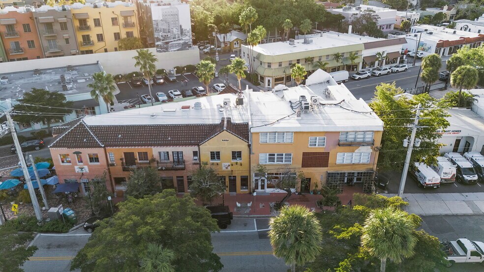 More Photos Of 530-536 S Pineapple Ave, Sarasota Storefront Retail Residential For Sale