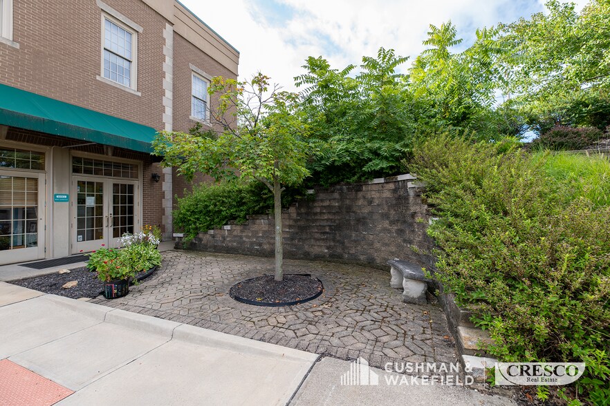 More Photos Of 2775 Bishop Rd, Wickliffe Medical For Sale