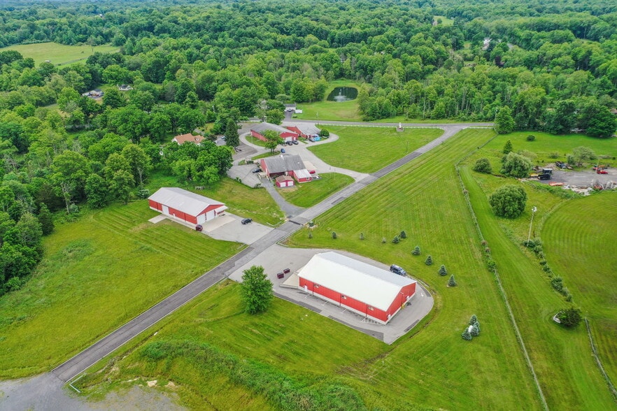 More Photos Of 269 Stone Schoolhouse Rd, Bloomingburg Warehouse For Sale
