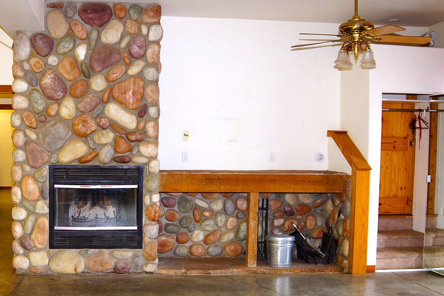 More Photos Of 8630 Fall River Rd, Idaho Springs Storefront Retail Residential For Sale