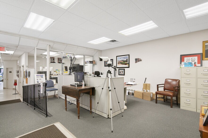 More Photos Of 127 Hay St, Fayetteville General Retail For Sale