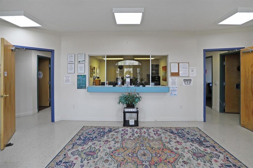 More Photos Of 145 Vine St, Benton Medical For Sale