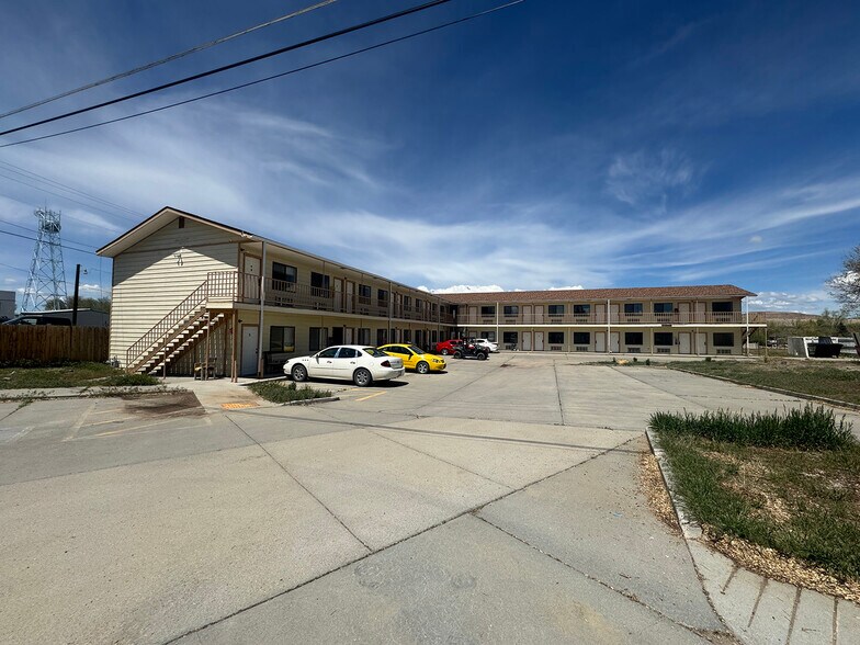 Primary Photo Of 206 E Main St, Rangely Apartments For Sale