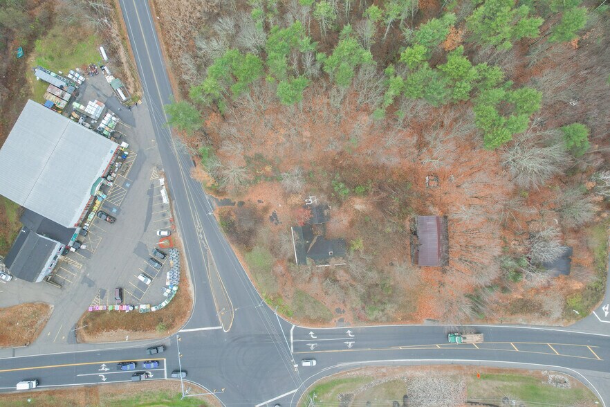 More Photos Of 414 Narragansett Trl, Buxton Land For Lease