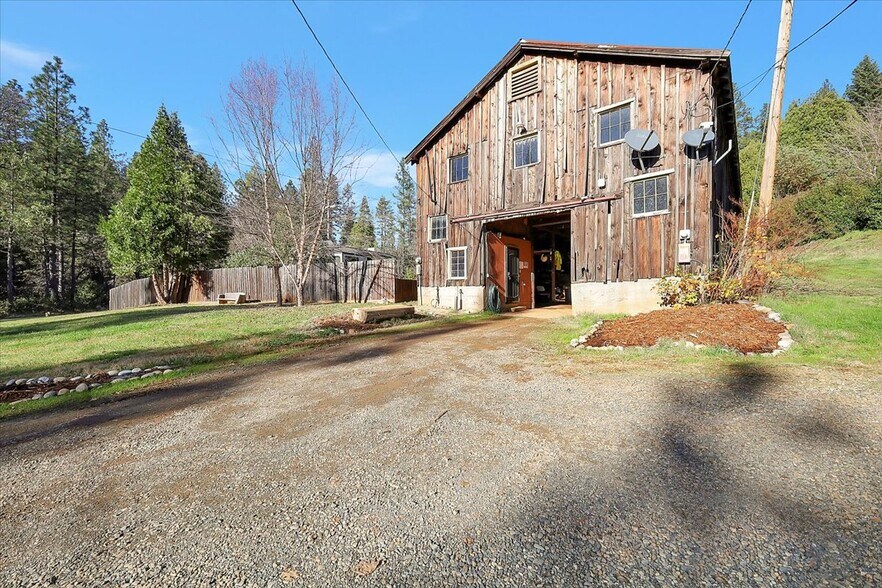 More Photos Of 18123 Joy Cir, Challenge Manufactured Housing Mobile Home Park For Sale