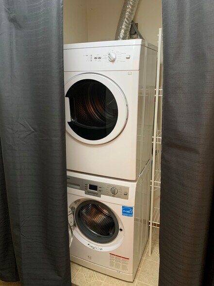 More Photos Of 19837 25th Ave NE, Shoreline Apartments For Sale