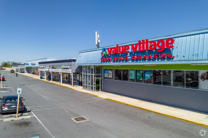 More Photos Of 6611-6737 Annapolis Rd, Landover Hills Unknown For Lease