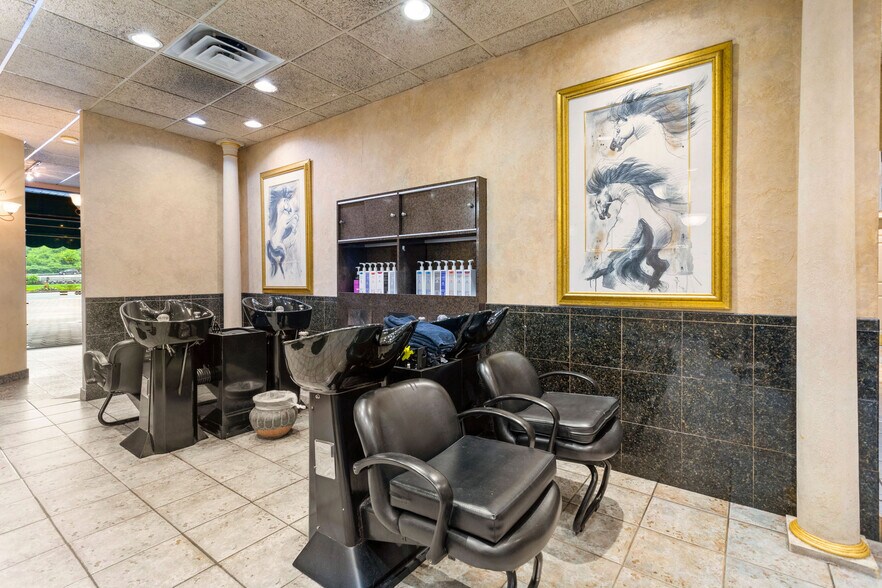 More Photos Of 1852 Chews Landing Rd, Blackwood Freestanding For Sale