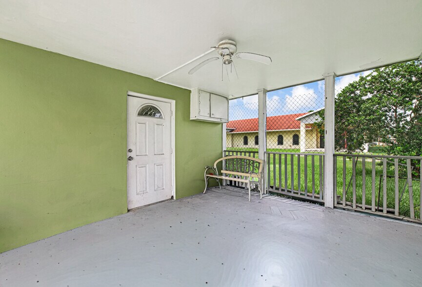 More Photos Of 3565 S Jog Rd, Greenacres Office For Sale