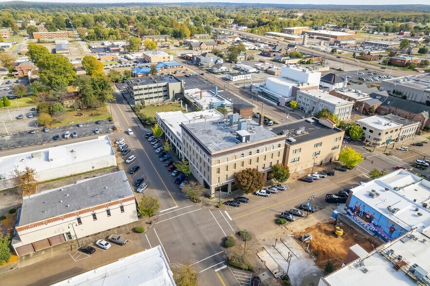 More Photos Of 118 N Church St, Jackson Office For Sale