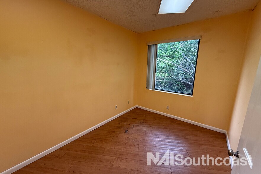 More Photos Of 715-735 Colorado Ave, Stuart Unknown For Lease