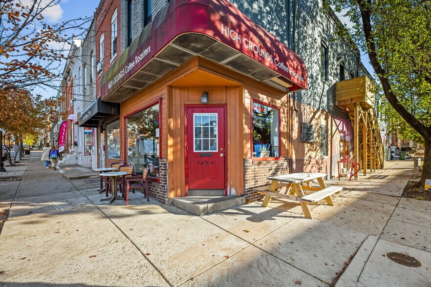 More Photos Of 422 S Highland Ave, Baltimore Storefront Retail Residential For Sale