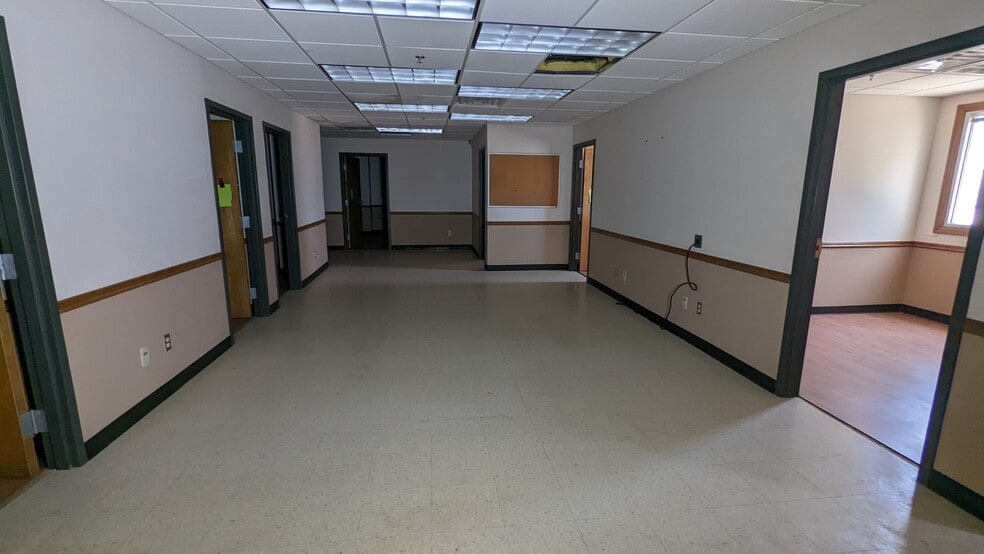 More Photos Of 2226 FM 3183, Plainview Food Processing For Lease