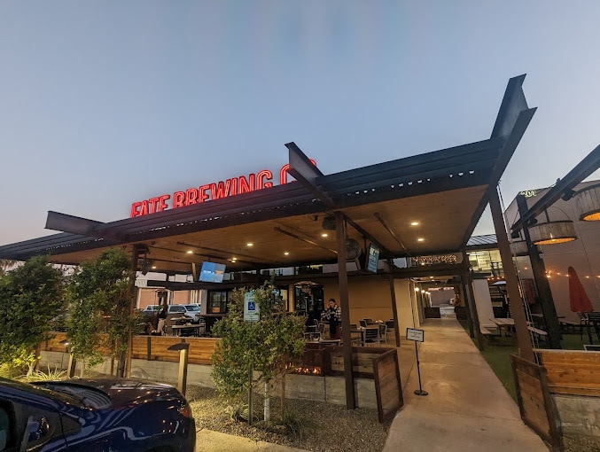 More Photos Of 201 E Southern Ave, Tempe Loft Creative Space For Lease