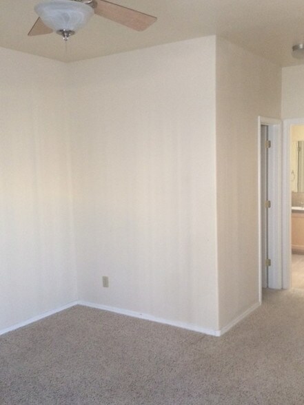 More Photos Of 314-336 Adams St SE, Albuquerque Office For Sale