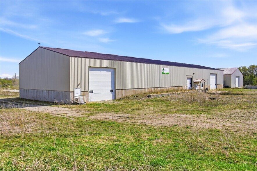 More Photos Of 24104 755th Ave, Albert Lea Warehouse For Sale