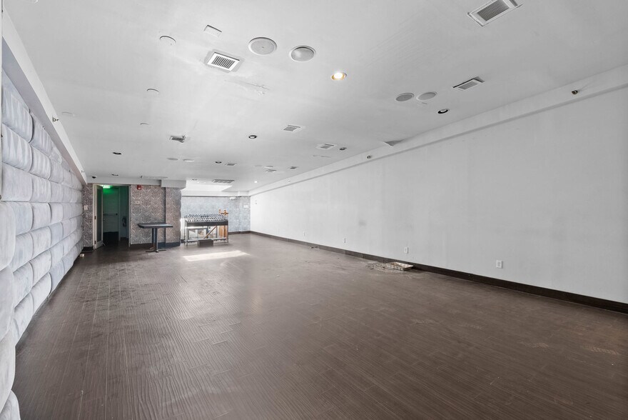 More Photos Of 1312 South St, Philadelphia Storefront Retail Residential For Sale