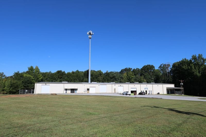 More Photos Of 5205 Old Buncombe Rd, Greenville Warehouse For Lease