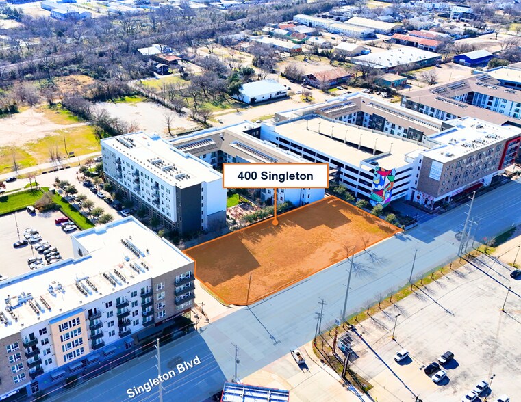More Photos Of 408 Singleton Blvd, Dallas Land For Sale