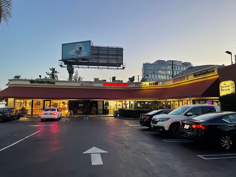 More Photos Of 11901 Olympic Blvd, Los Angeles Unknown For Lease