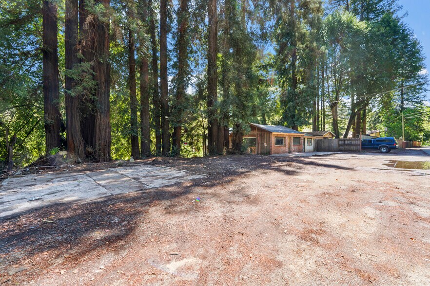 More Photos Of 10991 River Rd, Forestville Flex For Sale