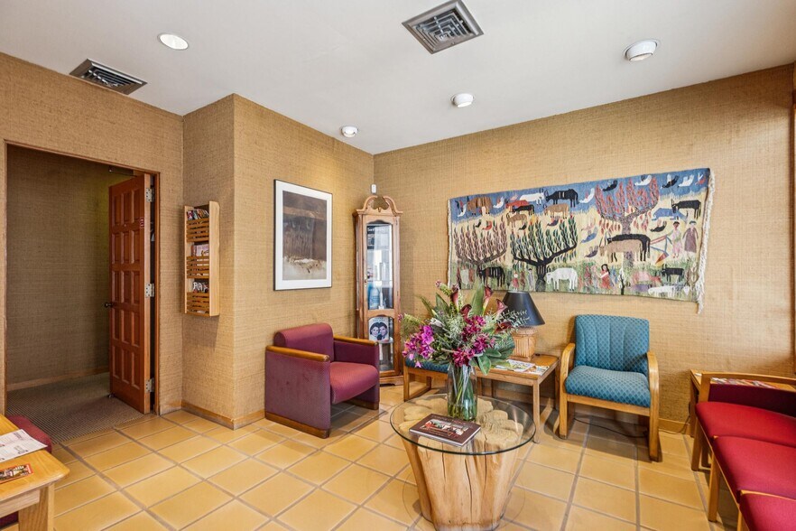 More Photos Of 2525-2533 Ocean Ave, San Francisco Storefront Retail Office For Sale