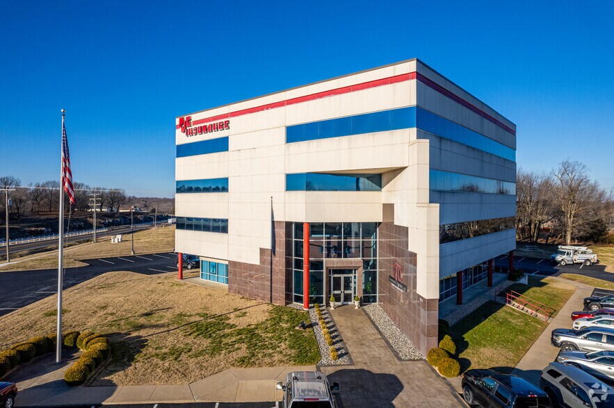 More Photos Of 1801 W Norton Rd, Springfield Office For Sale