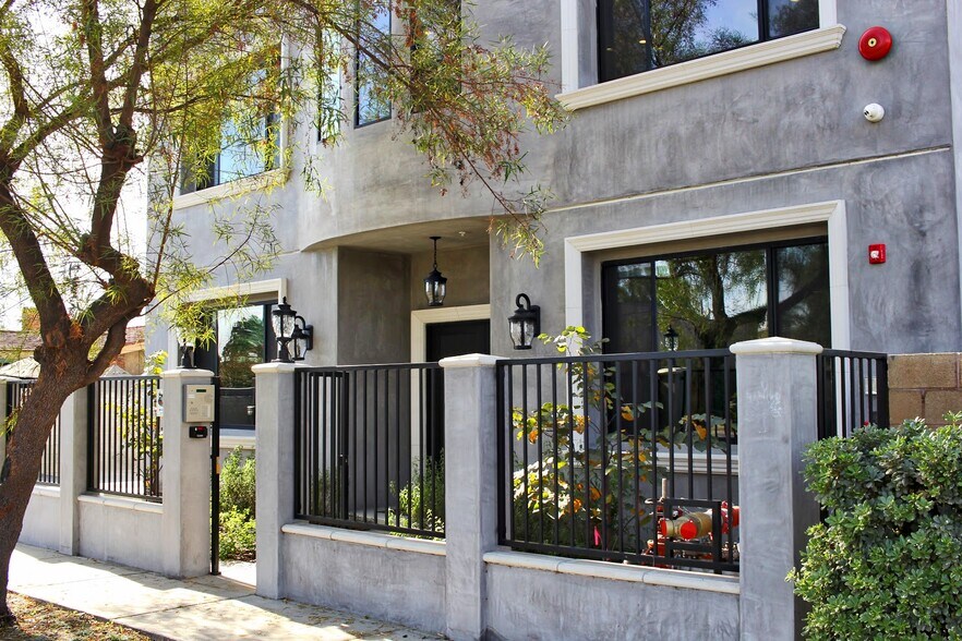 More Photos Of 5029 Bleecker St, Baldwin Park Office For Lease