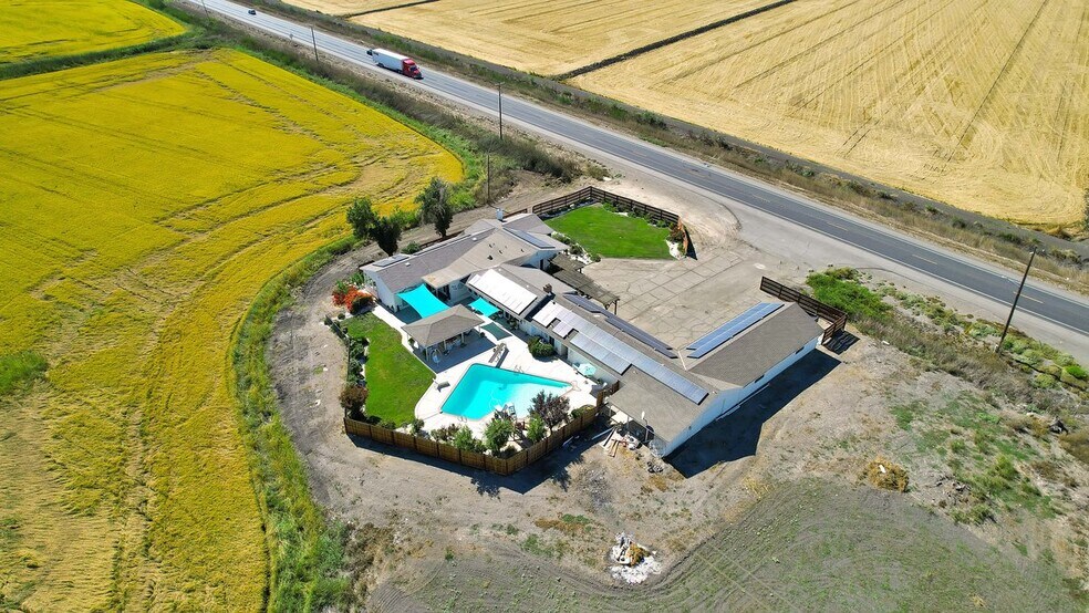 More Photos Of 18598 CA-113 Hwy, Knights Landing Specialty For Sale