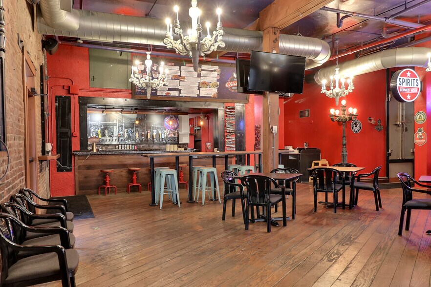 More Photos Of 45 W Broadway, Eugene Storefront Retail Residential For Sale