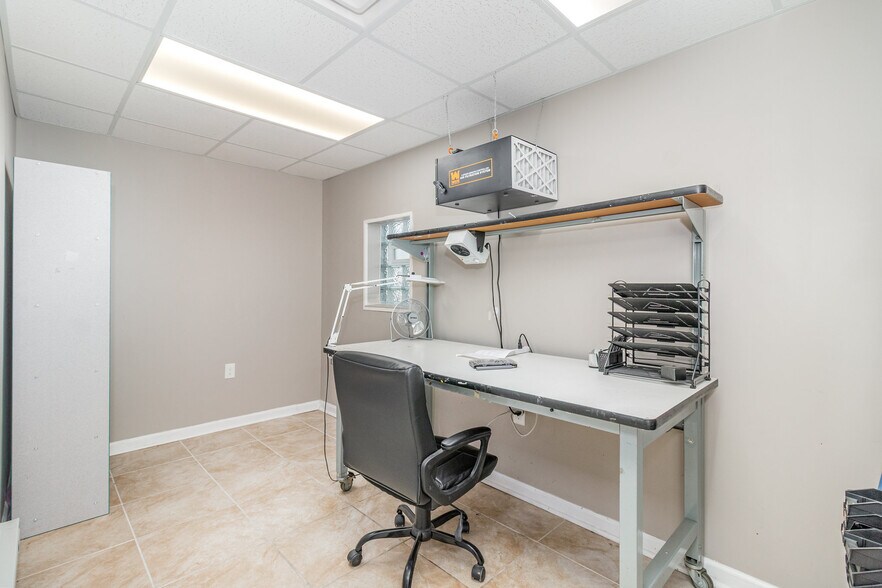 More Photos Of 8285 Tri County Hwy, Sardinia Flex For Sale