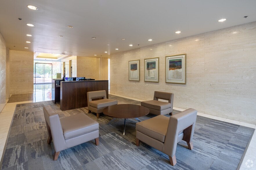 More Photos Of 3500 Piedmont Rd NE, Atlanta Office For Lease
