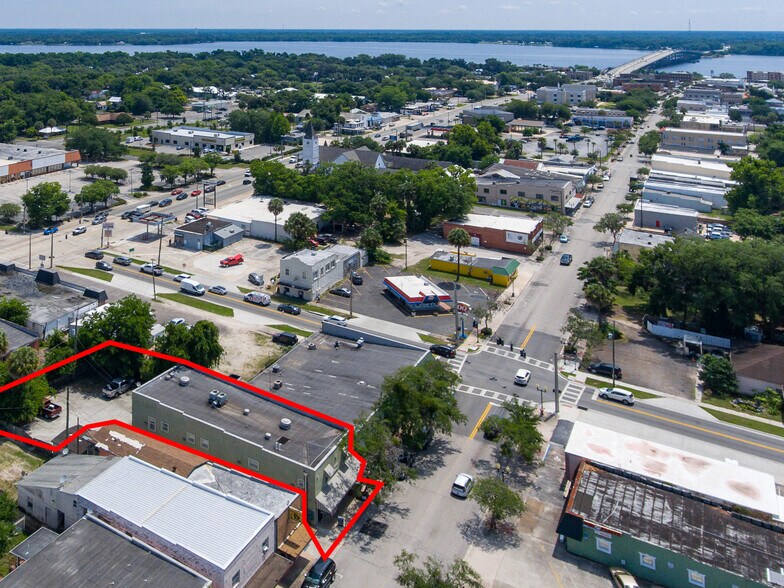 More Photos Of 910 St Johns Ave, Palatka Storefront Retail Residential For Sale